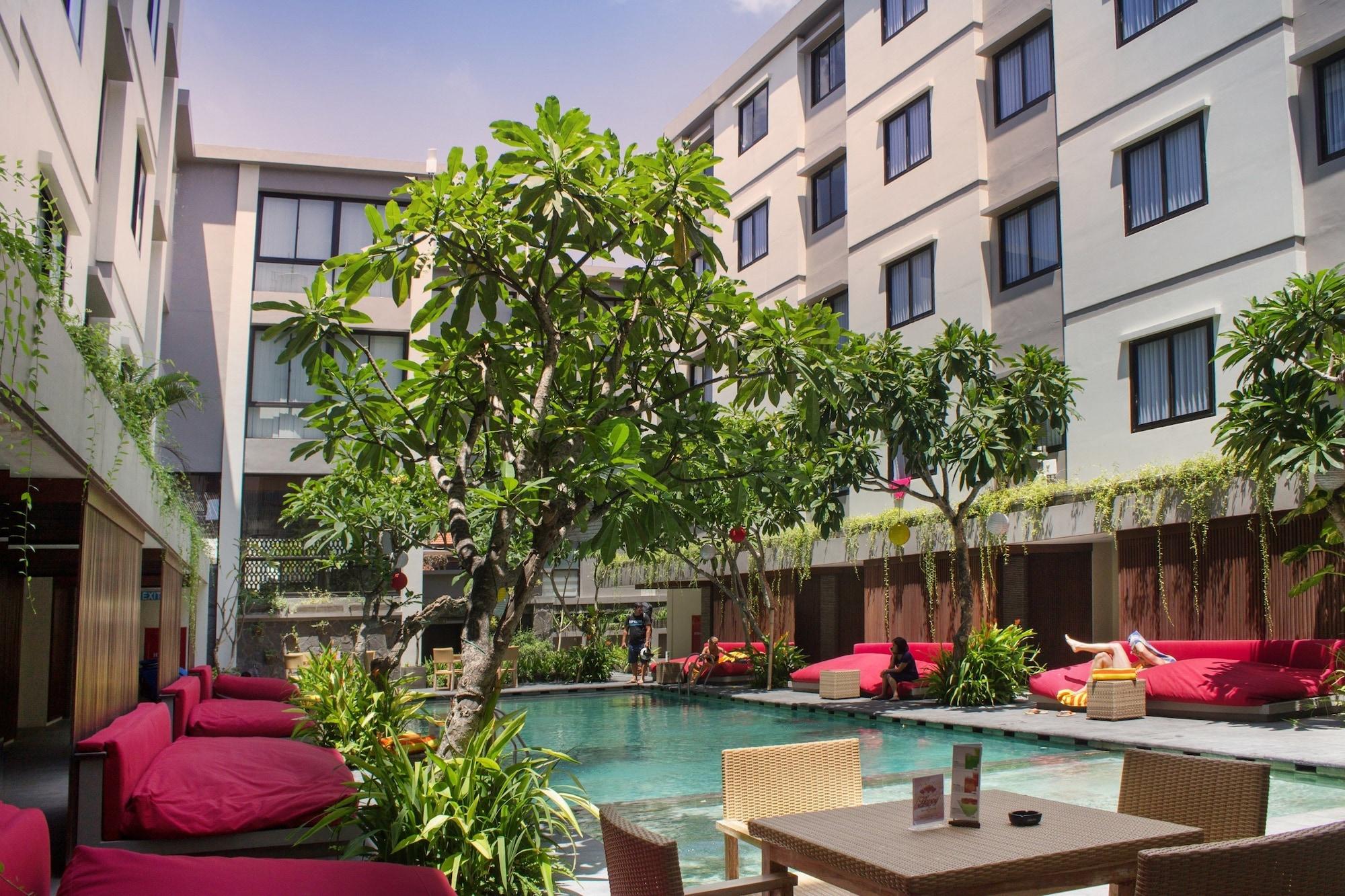 Savvoya Hotel Seminyak Εξωτερικό φωτογραφία