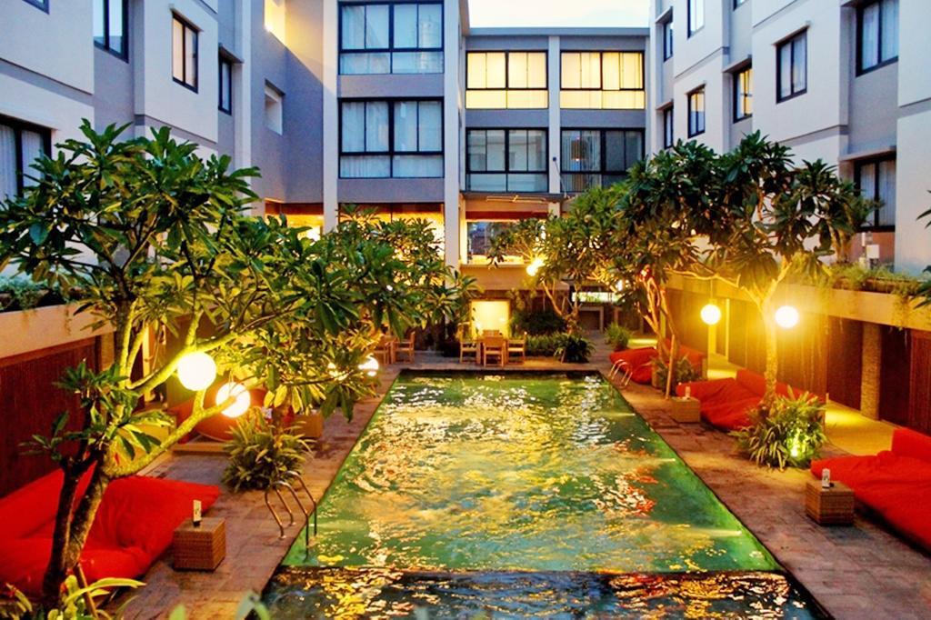 Savvoya Hotel Seminyak Εξωτερικό φωτογραφία