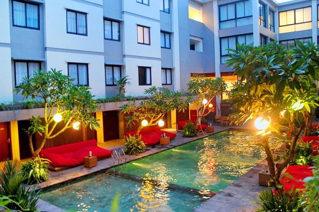 Savvoya Hotel Seminyak Εξωτερικό φωτογραφία